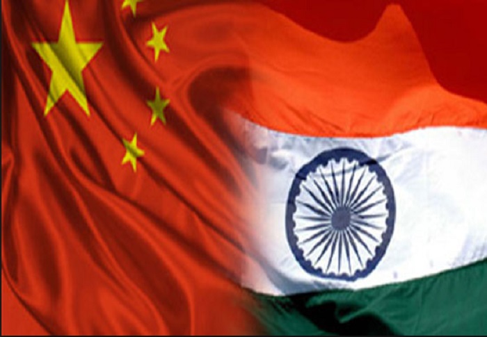 Indo China Flag चीन ने फिर दी धमकी, डोकलाम से नहीं हटी सेना तो होगा युद्ध