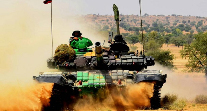 1 1 भारतीय सेना का 'अत्याधुनिक हथियारों' के साथ शक्ति प्रर्दशन