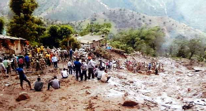 barish मौसम की करवट ने पहाड़ों पर मचाया तांडव, कई घर हुए क्षतिग्रस्त