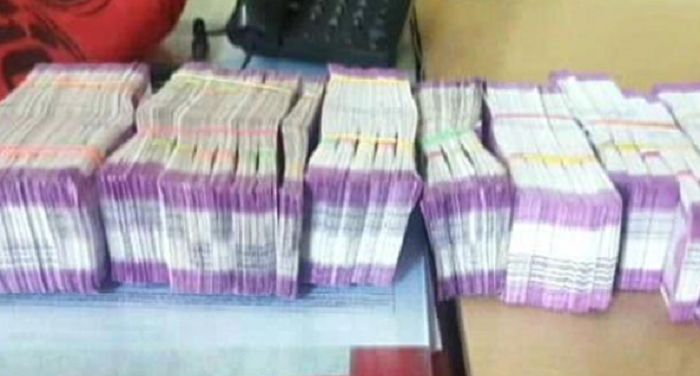 Untitled 98 ईडी ने दिल्ली के ज्वैलर्स समूह की 7 करोड़ रुपए की बैंक राशि की जब्त