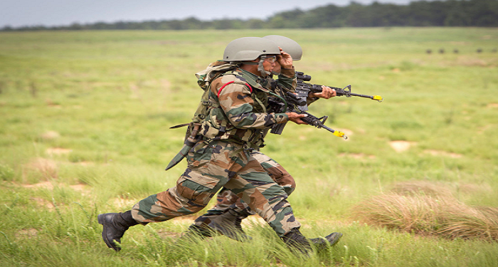 army 1 चीन ने दिखाई दादागिरी, सिक्किम बॉर्डर से सेना हटाए भारत- चीन