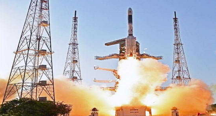 रॉकेट उड़ान भरने के लिए तैयार है भारत का सबसे बड़ा रॉकेट GSLV मार्क-3