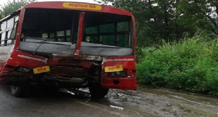 bus खाई में गिरी दिल्ली जा रही बस, 18 यात्री घायल