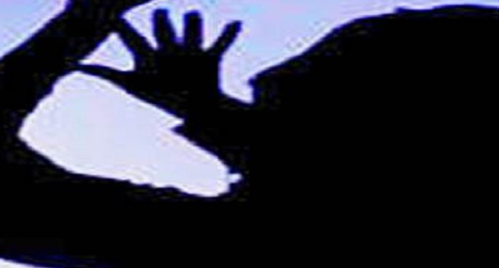 ramdwev 5 युवती पर फेंका एसिड, पहले भी आरोपी फेंक चुके है पीड़िता पर एसिड