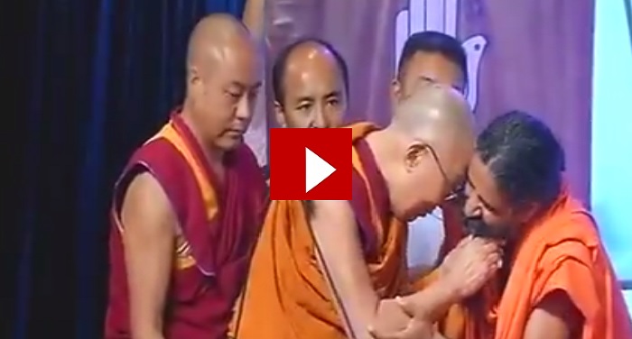 dalai lama, baba ramdev, light moment, world peace, harmony, conclave