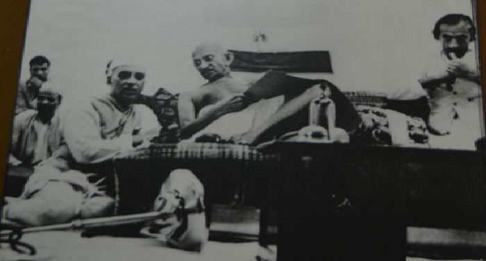  15 august 1947, historic event, india, Mahatma Gandhi, Pandit Jawaharlal Nehru