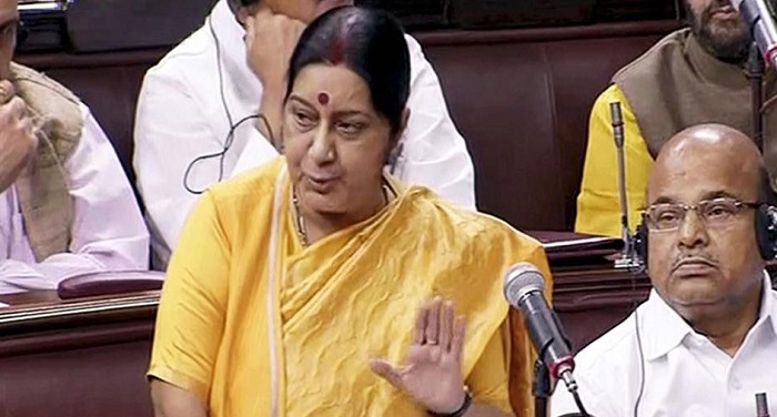 sushma swaraj नेहरू से अच्छे मोदी वाले बयान पर विपक्ष सुषमा के खिलाफ लायेगा विशेषाधिकार हनन प्रस्ताव