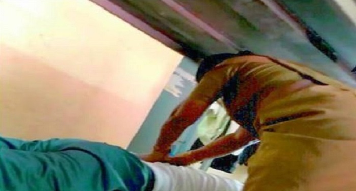 telangana home guard 20171114 134747 14 11 2017 1 तेलंगाना: महिला होमगार्ड से पीठ पर मसाज करवाने वाला एएसआई निलंबित