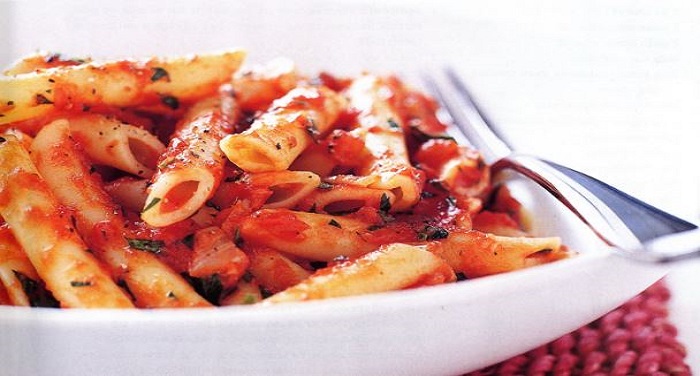 pasta 1 घर में ऐसे बनाएं टोमेटो पास्ता, बच्चे हो जाएंगे खुश