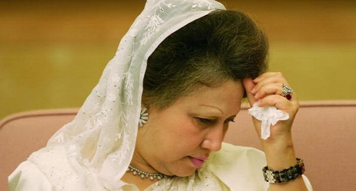 566805 khaleda zia बांग्लादेश की पूर्व पीएम खालिदा पर भ्रष्टाचार के आरोप तय, मिली पांच साल की सजा
