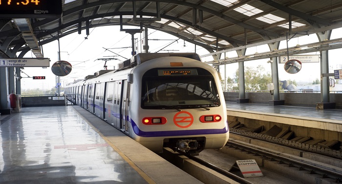 TT2 दिल्ली मेट्रों की नई योजना, हैवी बैग के साथ नहीं कर पाएंगे मेट्रों में सफर