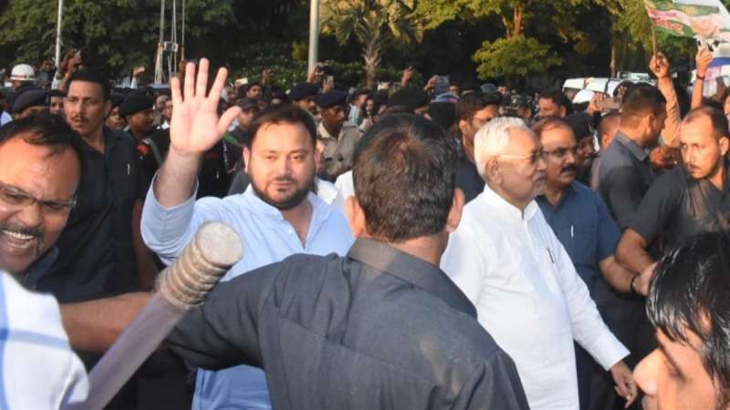 123 5 Bihar Political Live : 7 पार्टियों के 164 विधायक हमारे साथ , समाज में विवाद पैदा करने की हो रही थी कोशिश - नीतीश