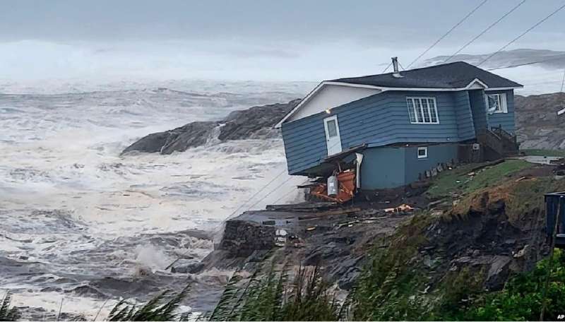 storm 1 Hurricane Ian in America: फ्लोरिडा में इयान तूफान ने मचाई तबाही, अब तक 47 लोगों की मौत